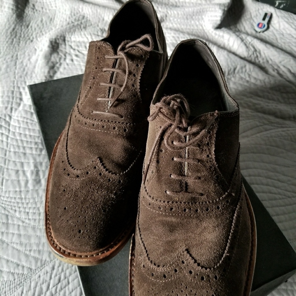 Kenneth Cole Brown Suede Oxford